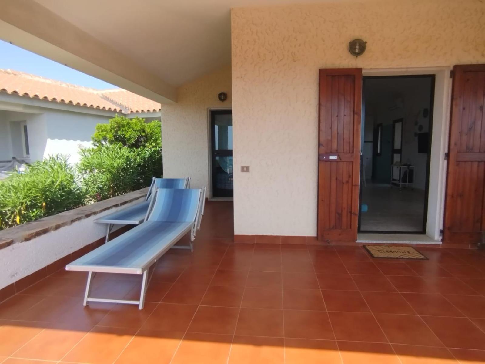 Villa Vista Mare Cala Ginepro Punta Molara Екстер'єр фото