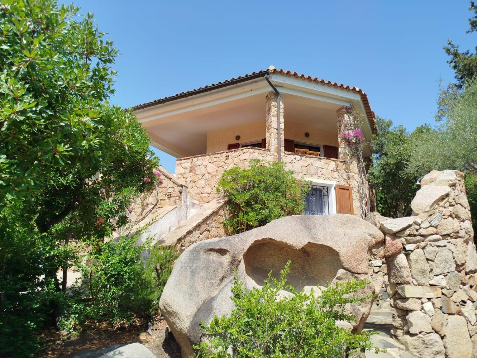 Villa Vista Mare Cala Ginepro Punta Molara Екстер'єр фото
