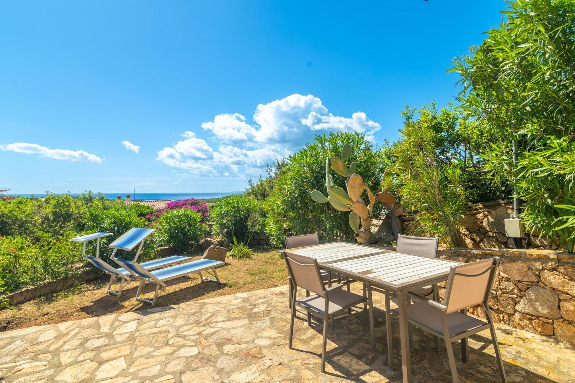 Villa Vista Mare Cala Ginepro Punta Molara Екстер'єр фото
